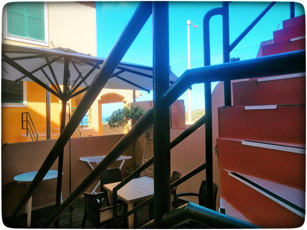 Supertubos Beach Hostel Атогия да Балея Екстериор снимка