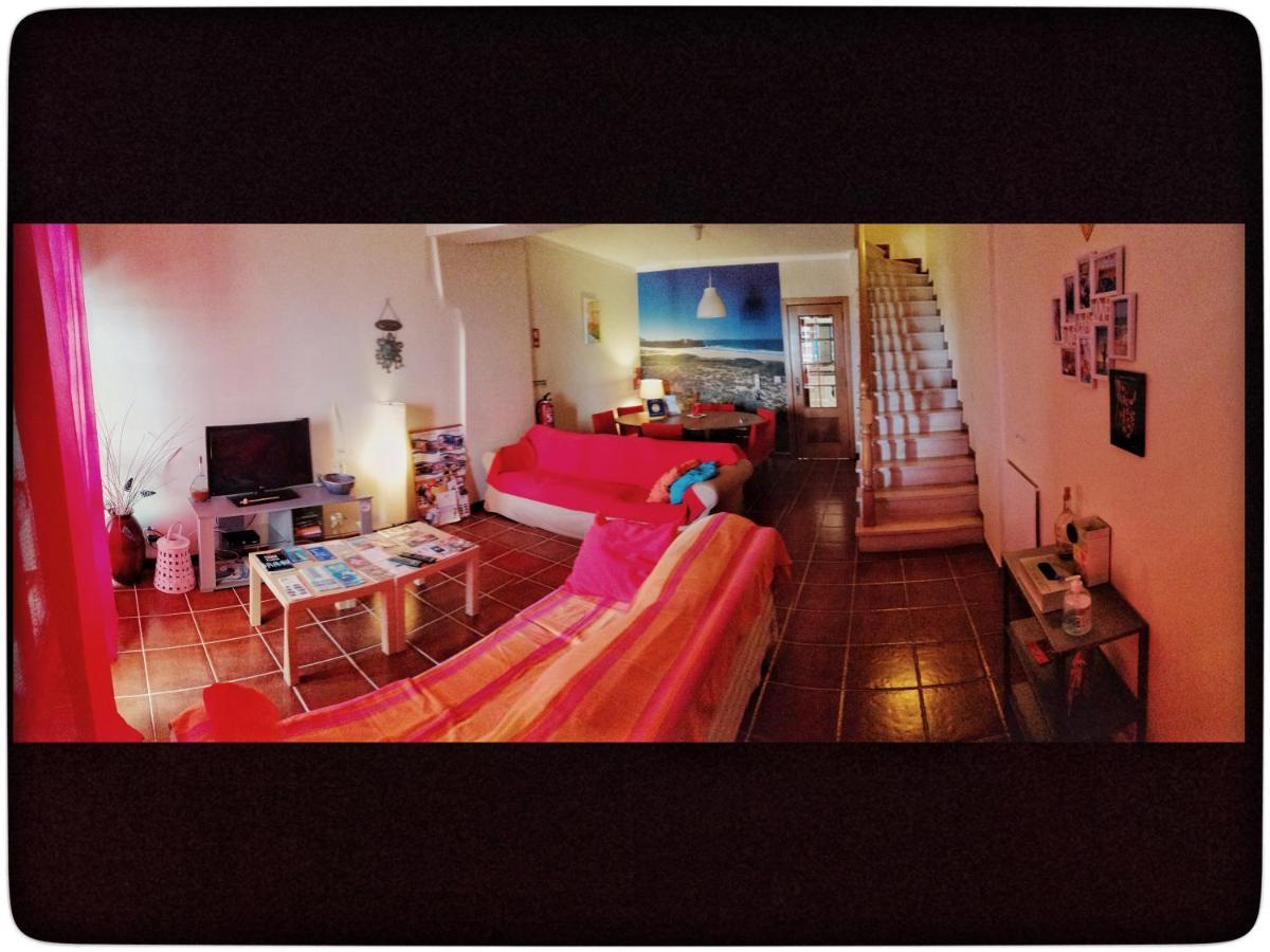 Supertubos Beach Hostel Атогия да Балея Екстериор снимка