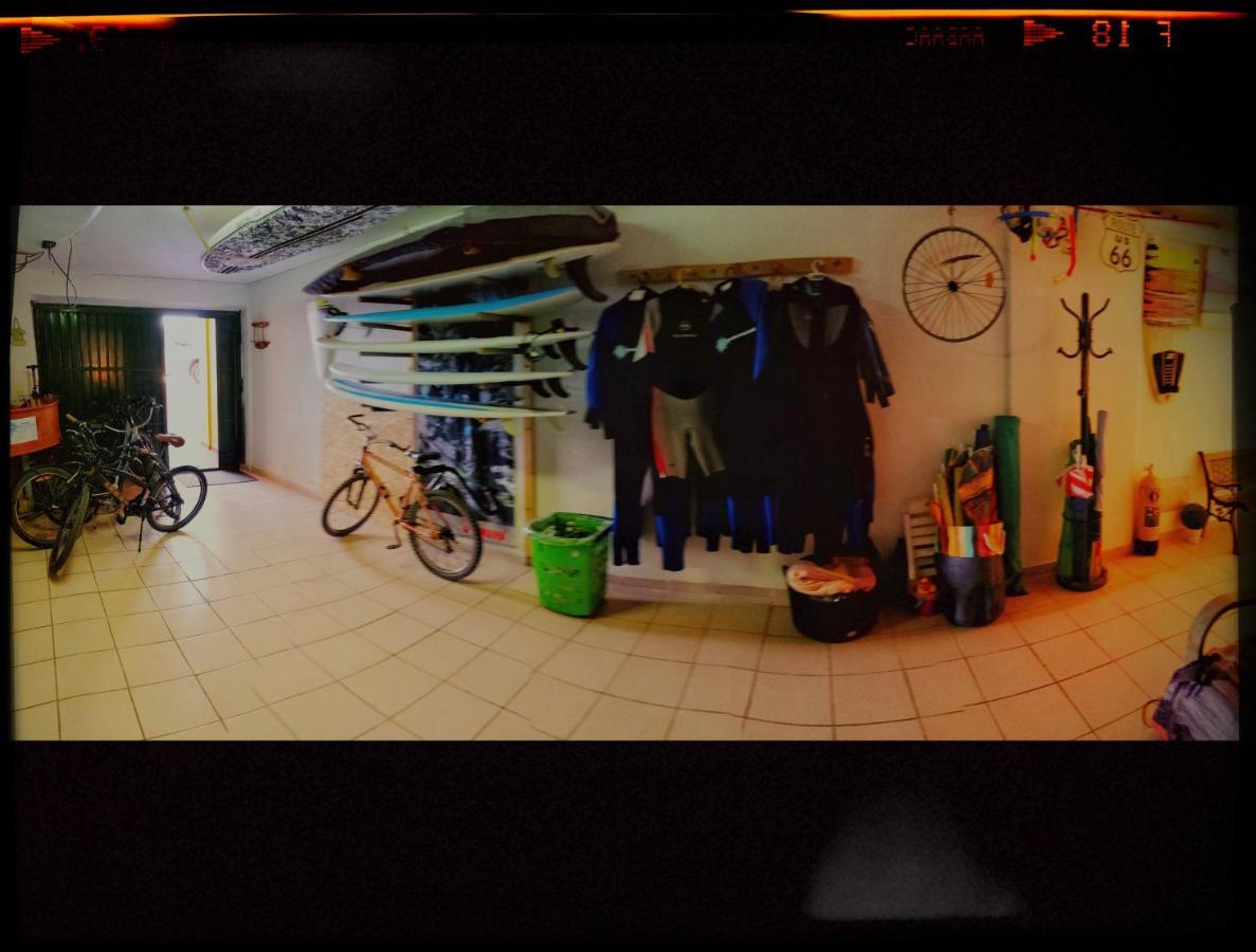 Supertubos Beach Hostel Атогия да Балея Екстериор снимка