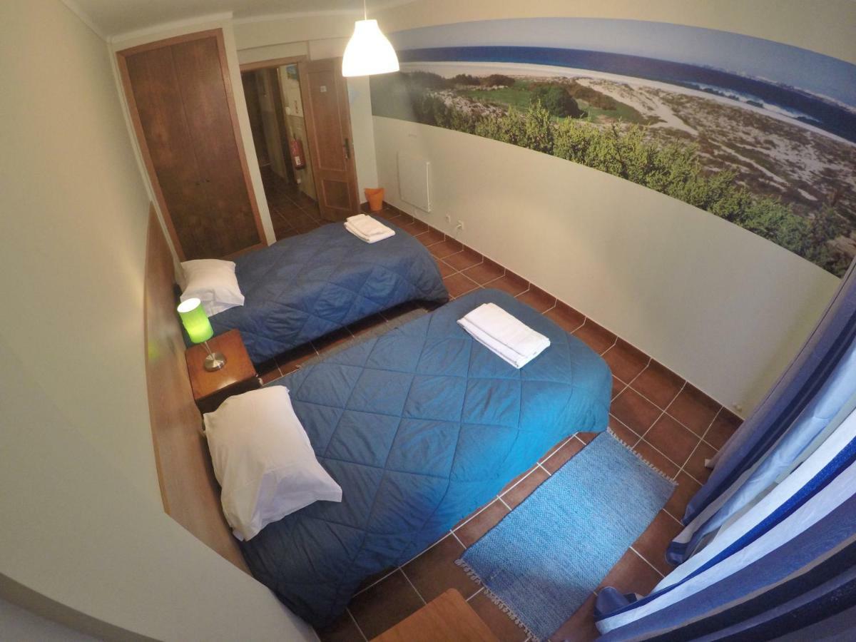 Supertubos Beach Hostel Атогия да Балея Екстериор снимка