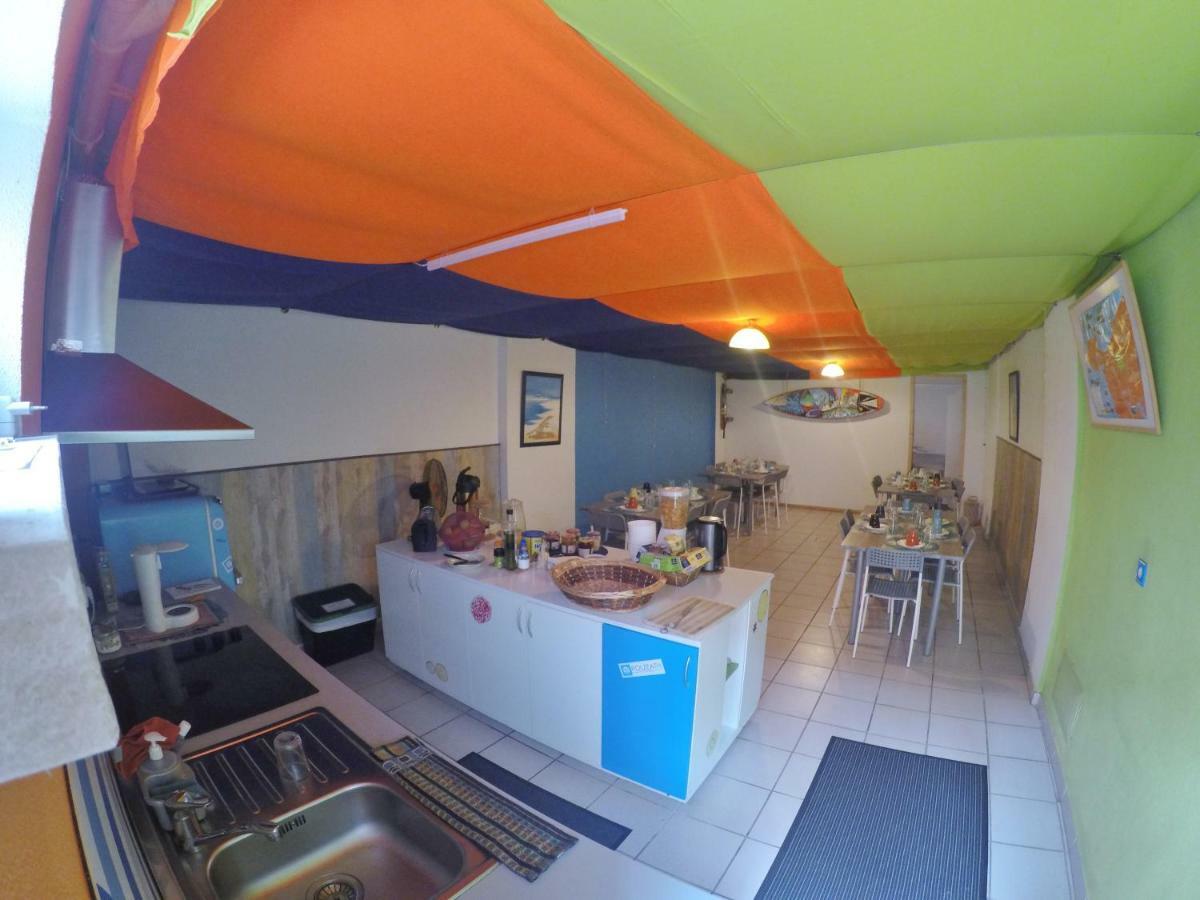 Supertubos Beach Hostel Атогия да Балея Екстериор снимка