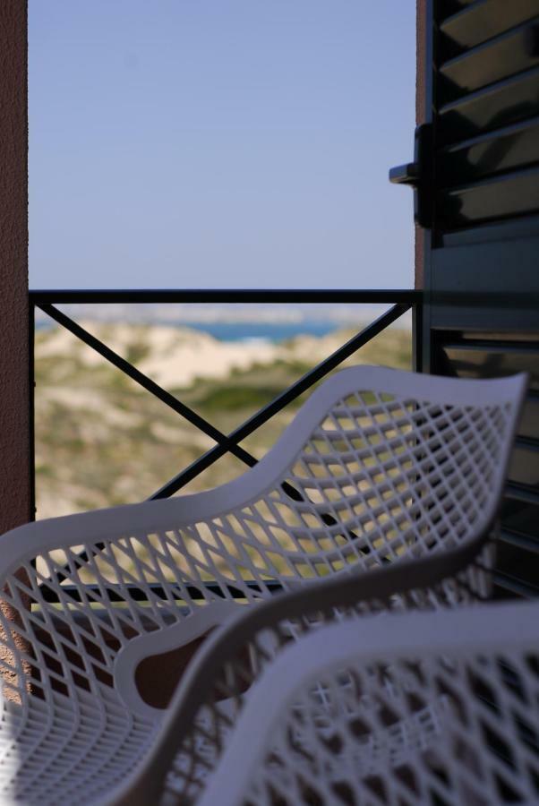 Supertubos Beach Hostel Атогия да Балея Екстериор снимка