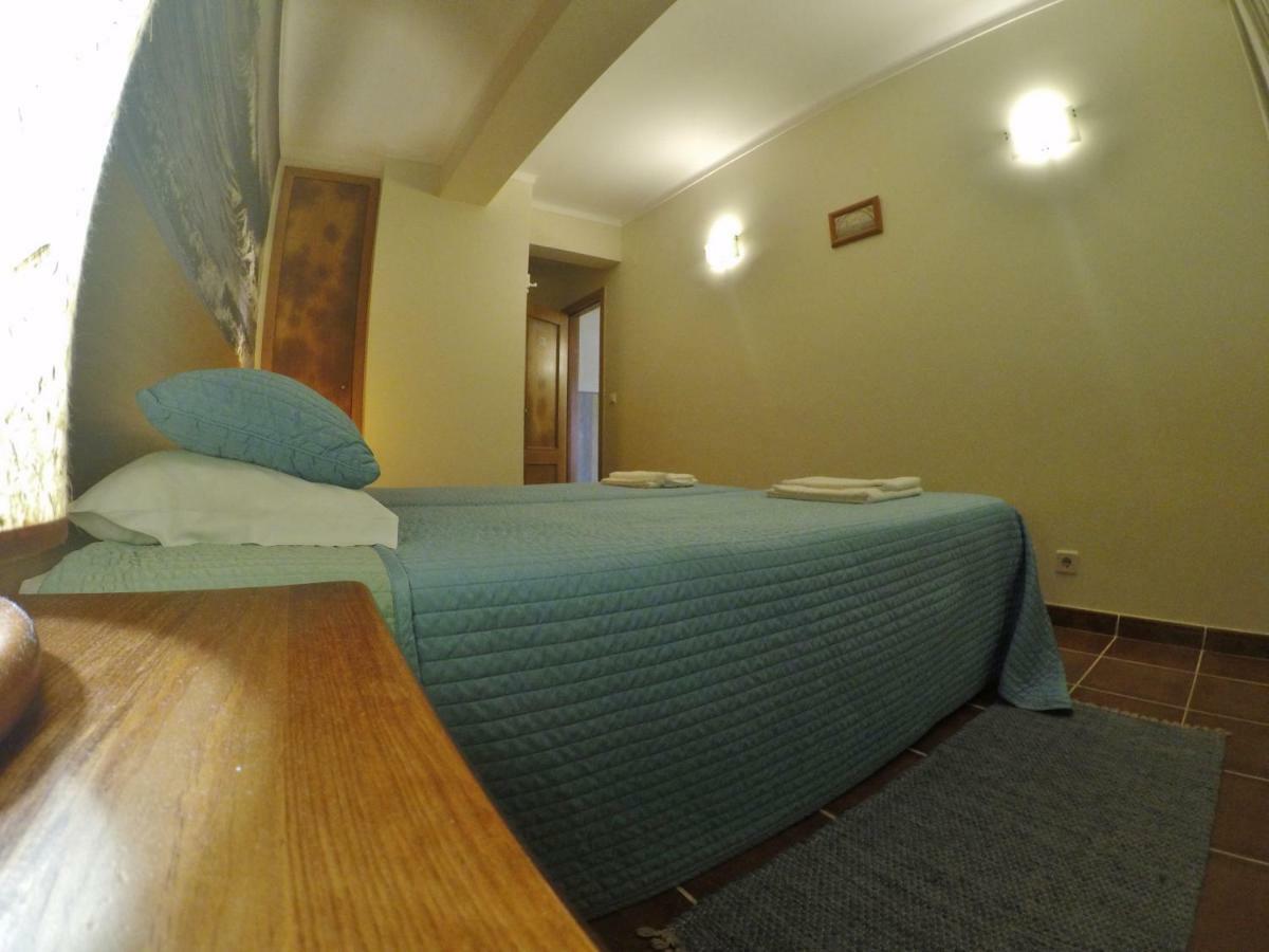 Supertubos Beach Hostel Атогия да Балея Екстериор снимка